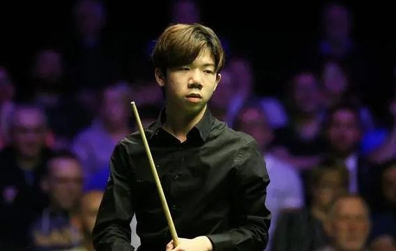 双打比赛中 双打比赛中