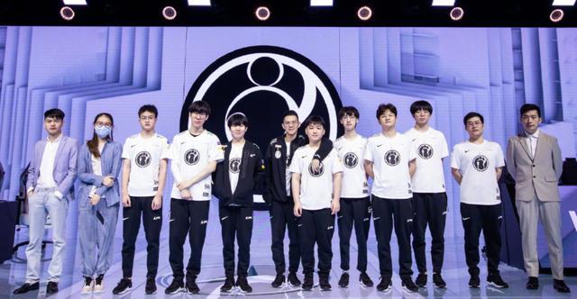 日益激烈的 日益激烈的