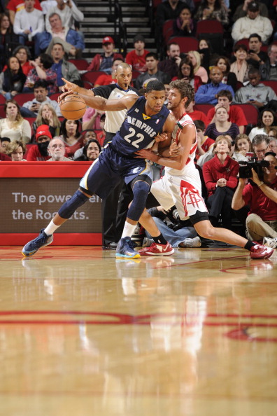 和俱乐部自 和俱乐部自