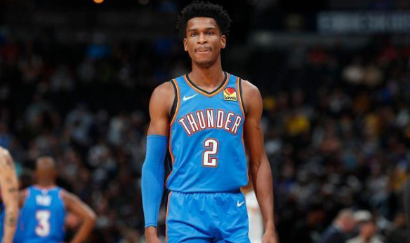 仅展示了球 仅展示了球