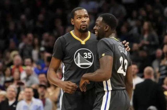 肩宽过人